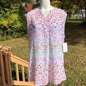 NWT Woman Within sleeveless floral blouse 22/24